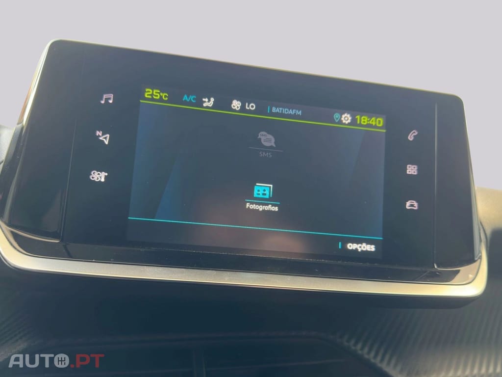 Peugeot E-2008 50 kWh Active Pack