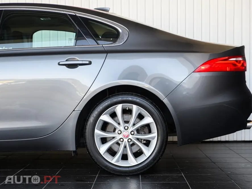 Jaguar XF 2.0 D R-Sport Aut.