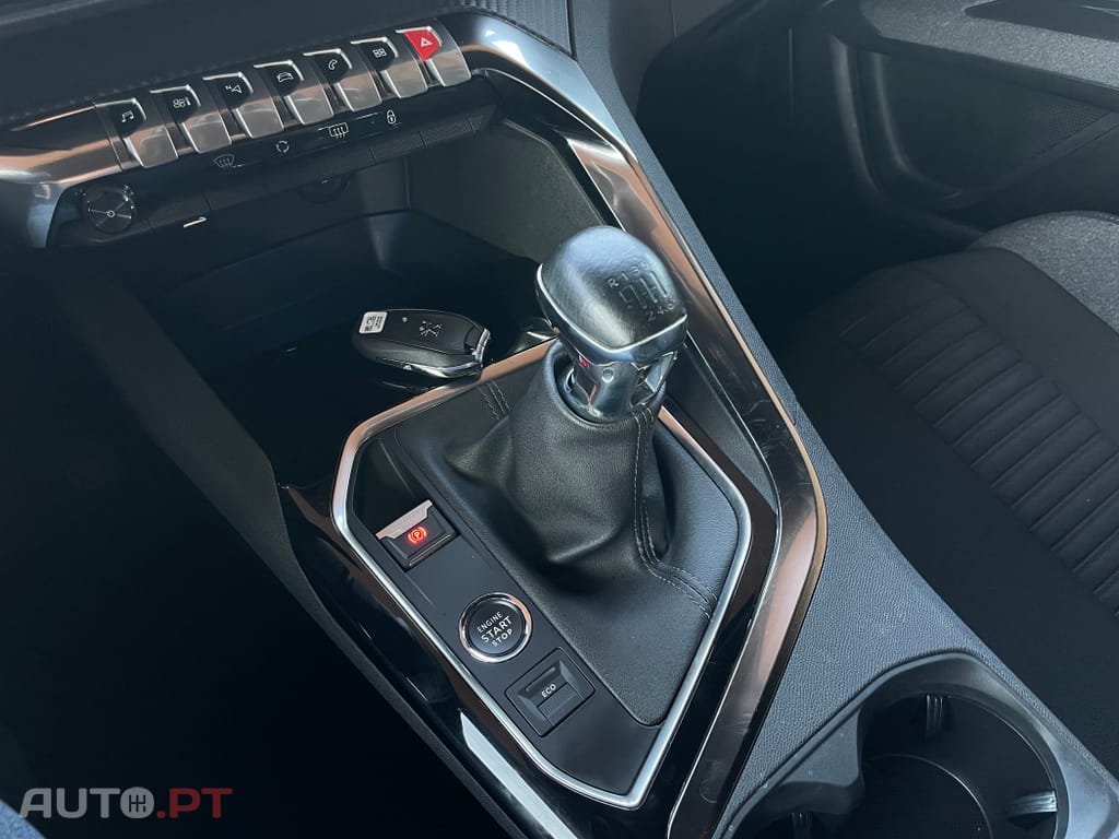 Peugeot 3008 1.2 PureTech Active
