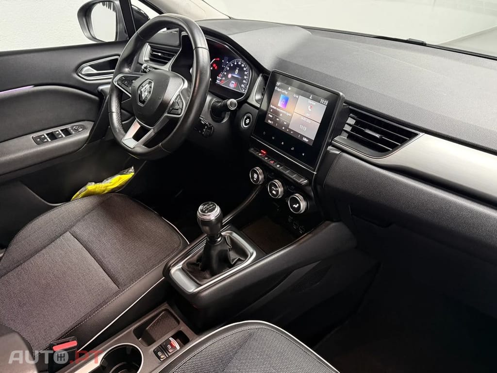 Renault Captur TCe 100 INTENS
