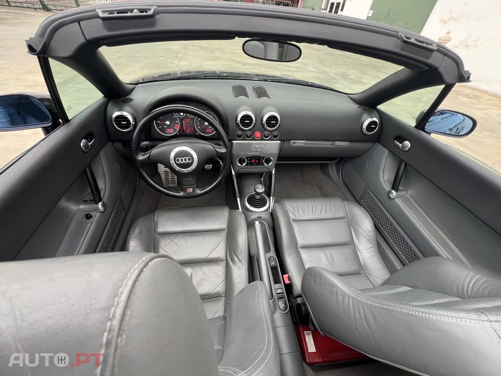 Audi TT 1.8 T quattro