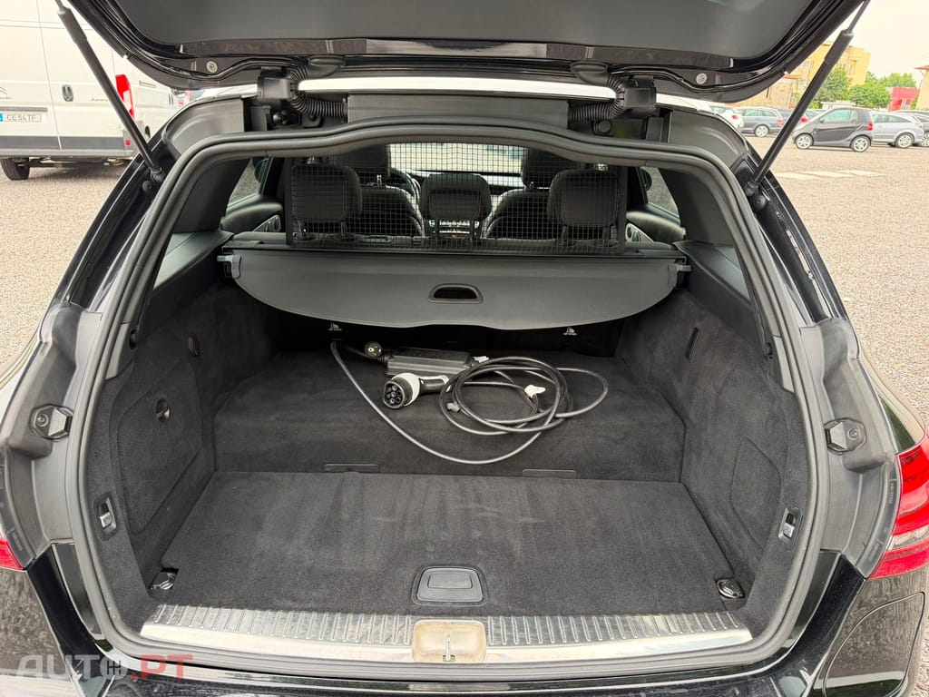 Mercedes-Benz C 300 de AMG Line