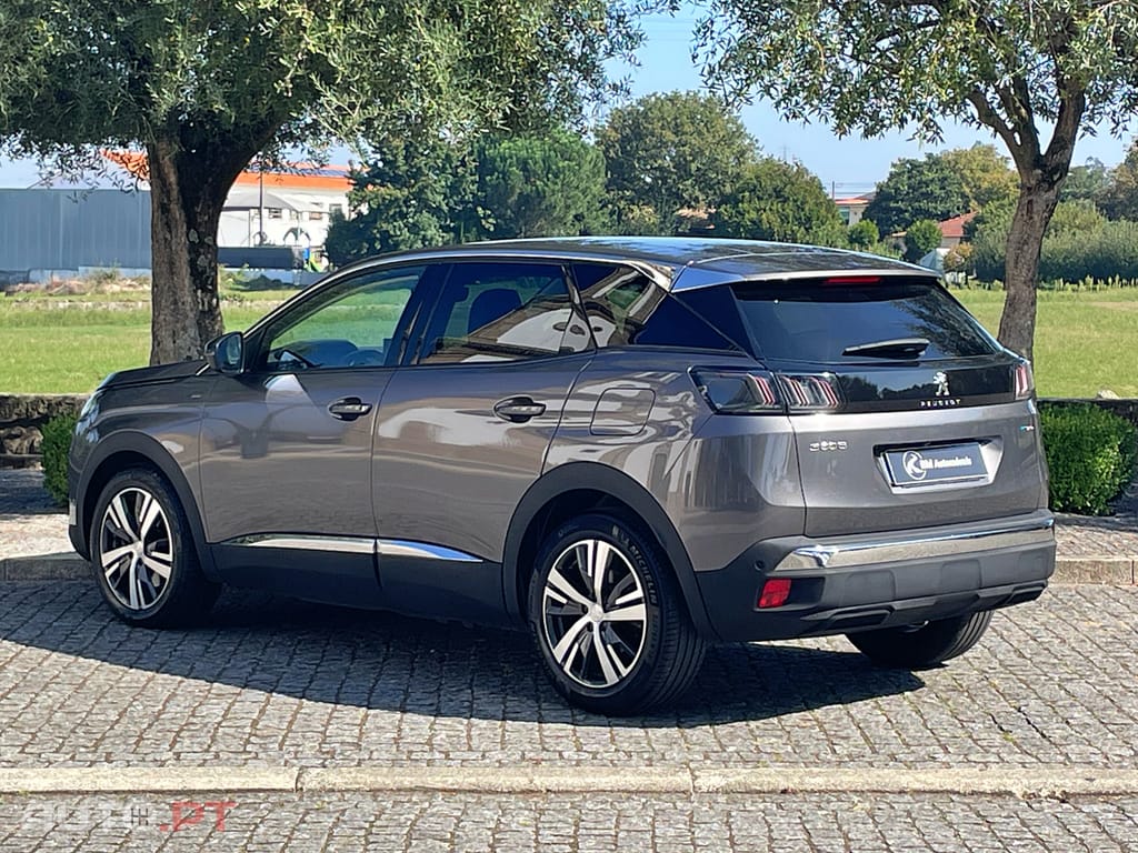 Peugeot 3008 1.6 Hybrid Allure Pack e-EAT8
