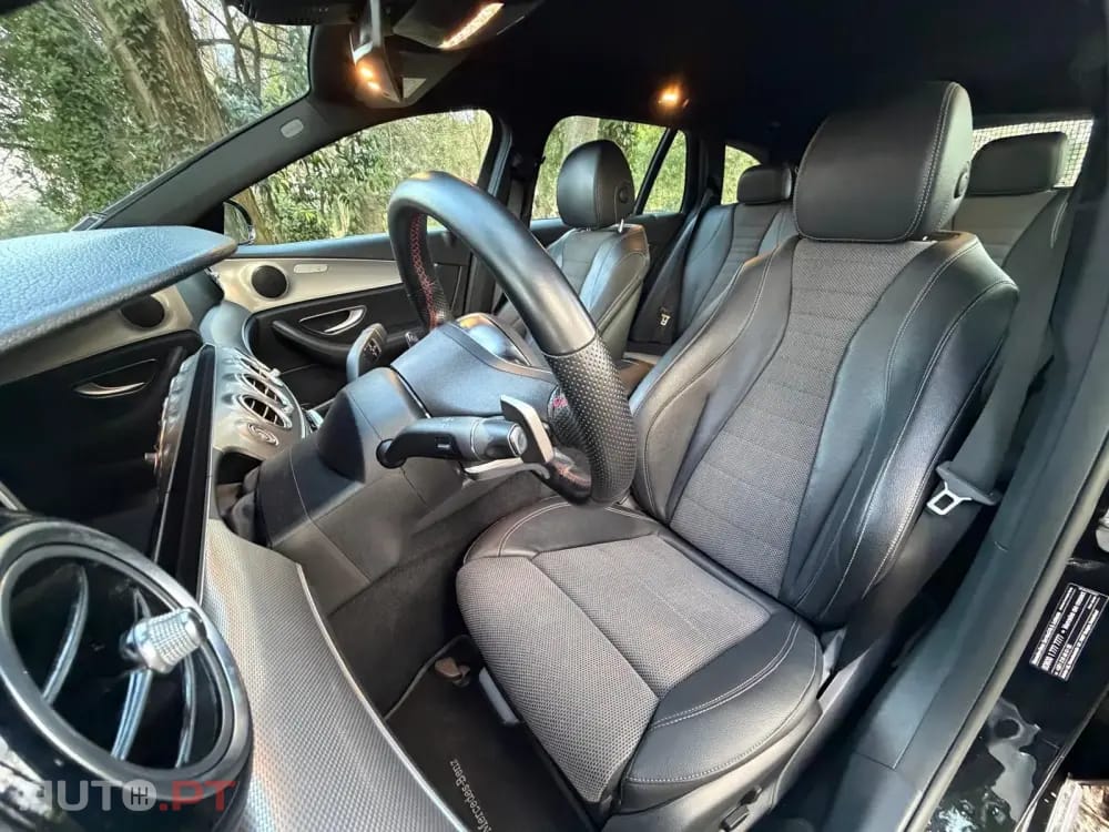 Mercedes-Benz E 300 de AMG Line