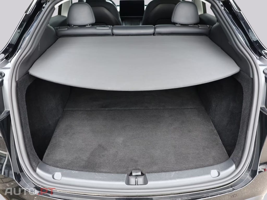 Tesla Model Y Performance Dual Motor AWD I.V.A DEDUTIVEL 