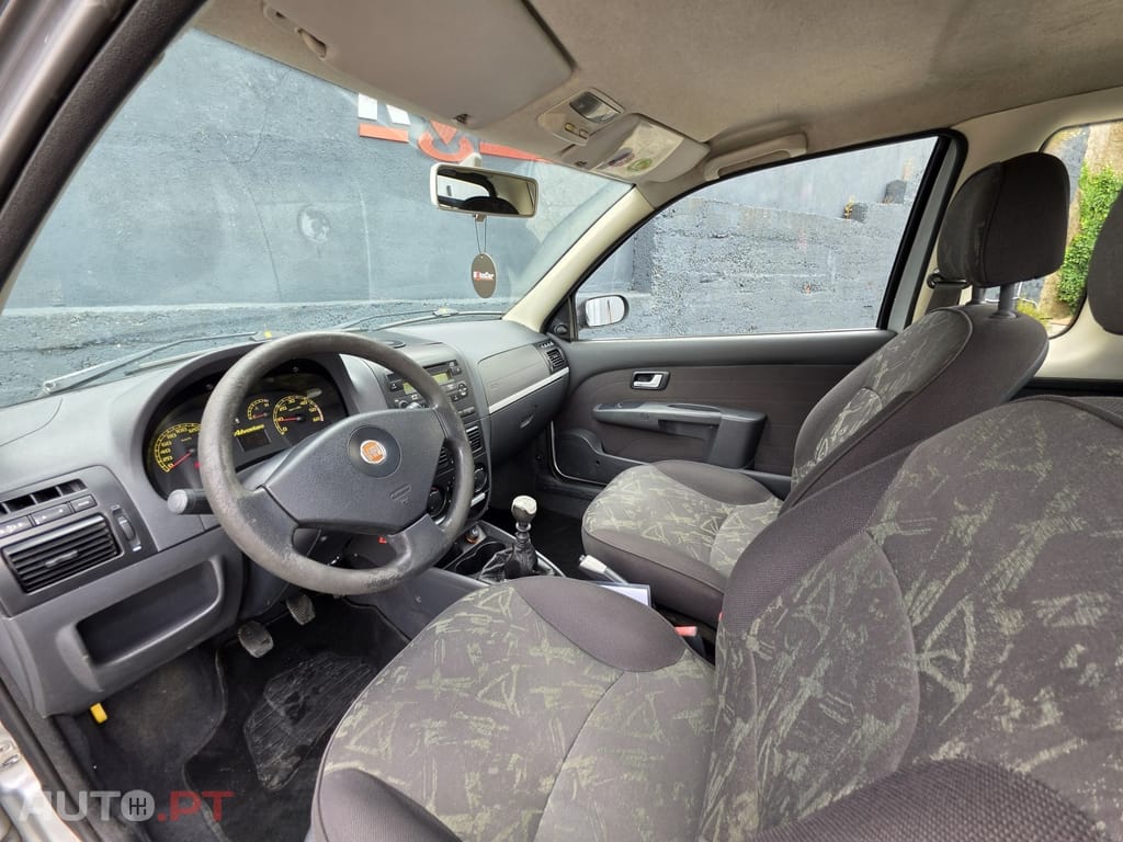 Fiat Strada 1.3 M-Jet CD Adventure
