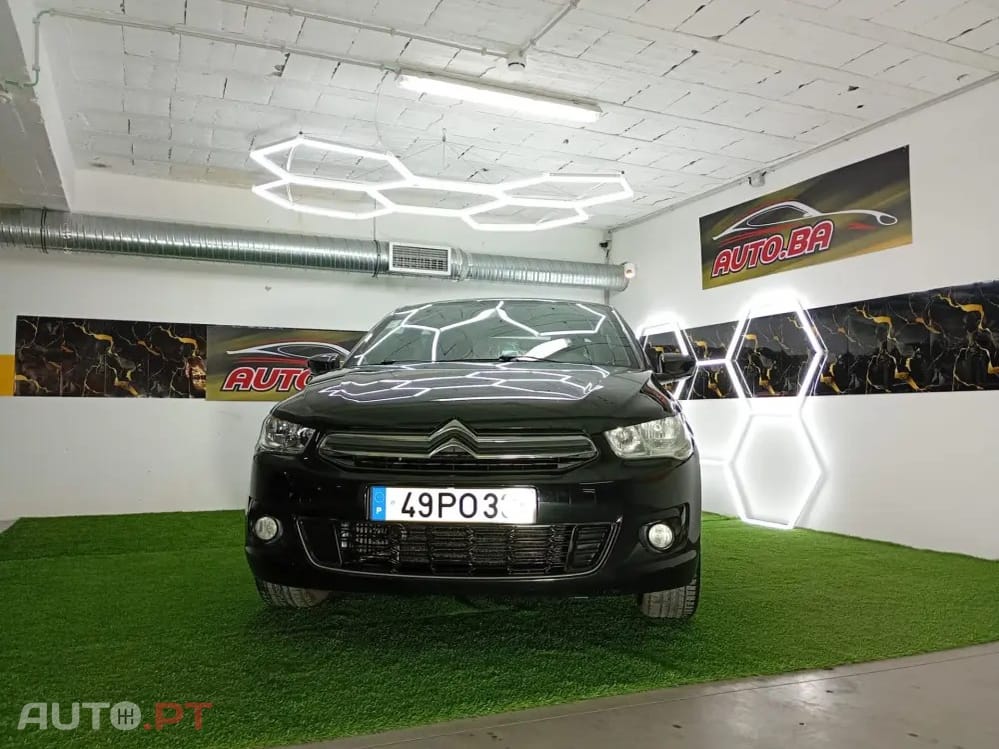 Citroën C-Elysée 1.6 BlueHDi Exclusive — fotografia 5