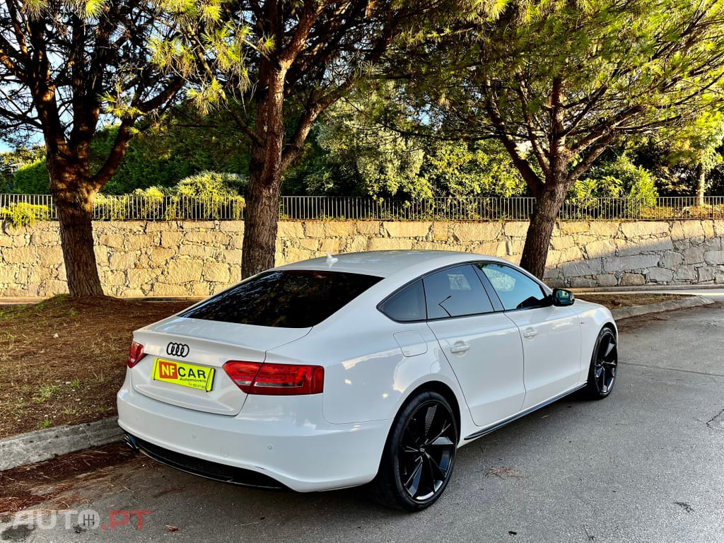 Audi A5 2.0 TDi S-line