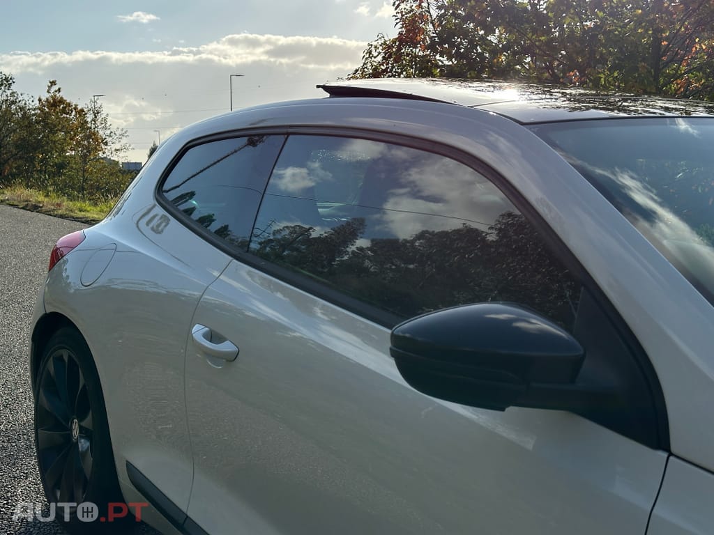 Volkswagen Scirocco 2.0 TDI Sport DSG