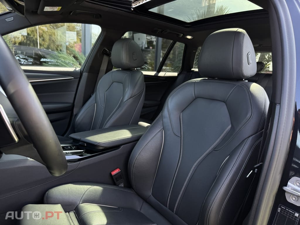 BMW 530 e Pack Desportivo M