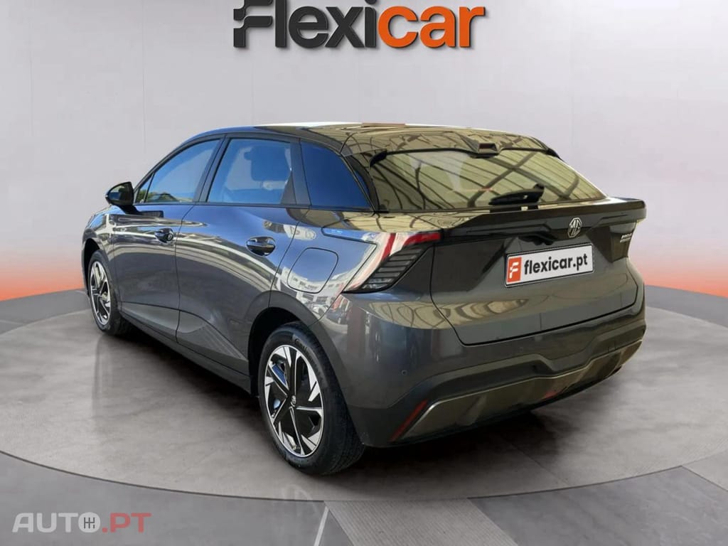 MG MG4 51 kWh Standard