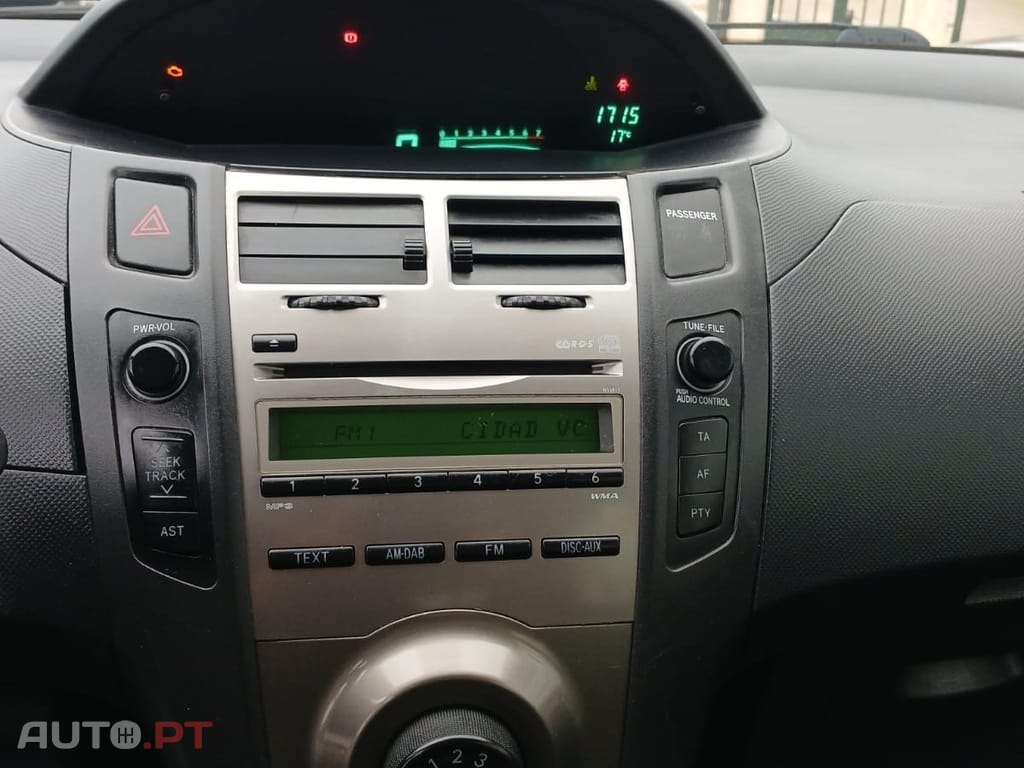 Toyota Yaris 1.0 VVT-i AC