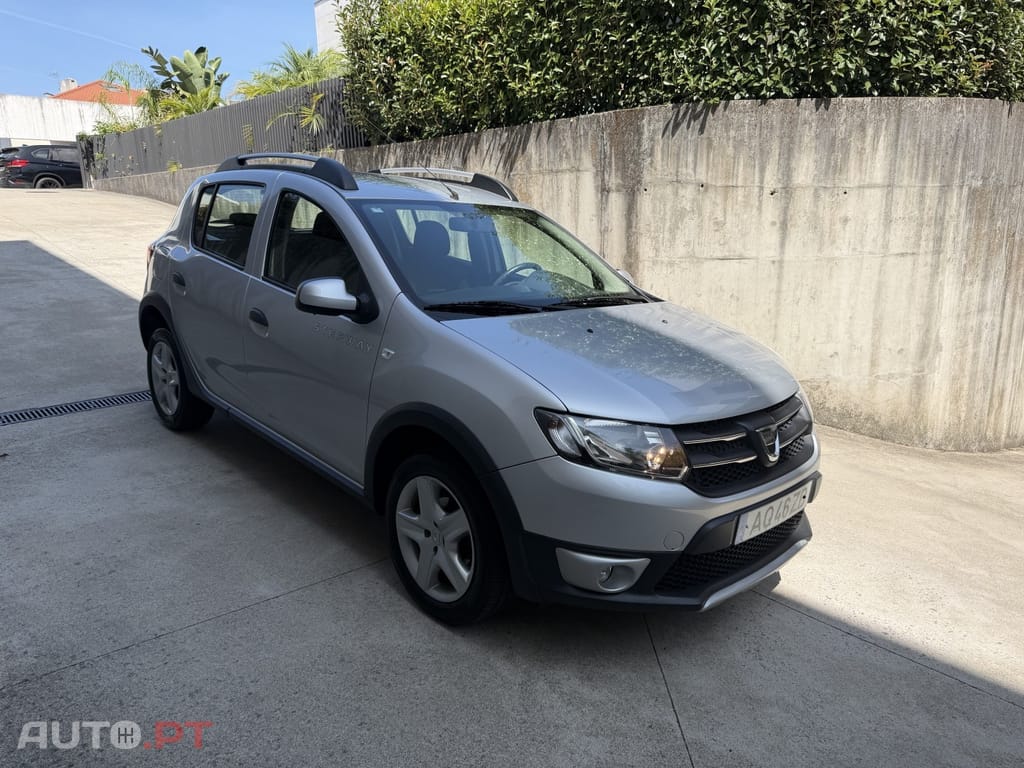 Dacia Sandero 1.5 dCi SL Stepway of Life — fotografia 3