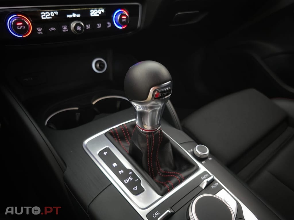 Audi S3 TFSI quattro S tronic