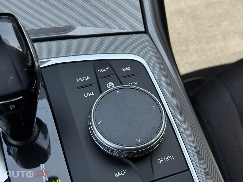 BMW 330 e Corporate Edition Auto