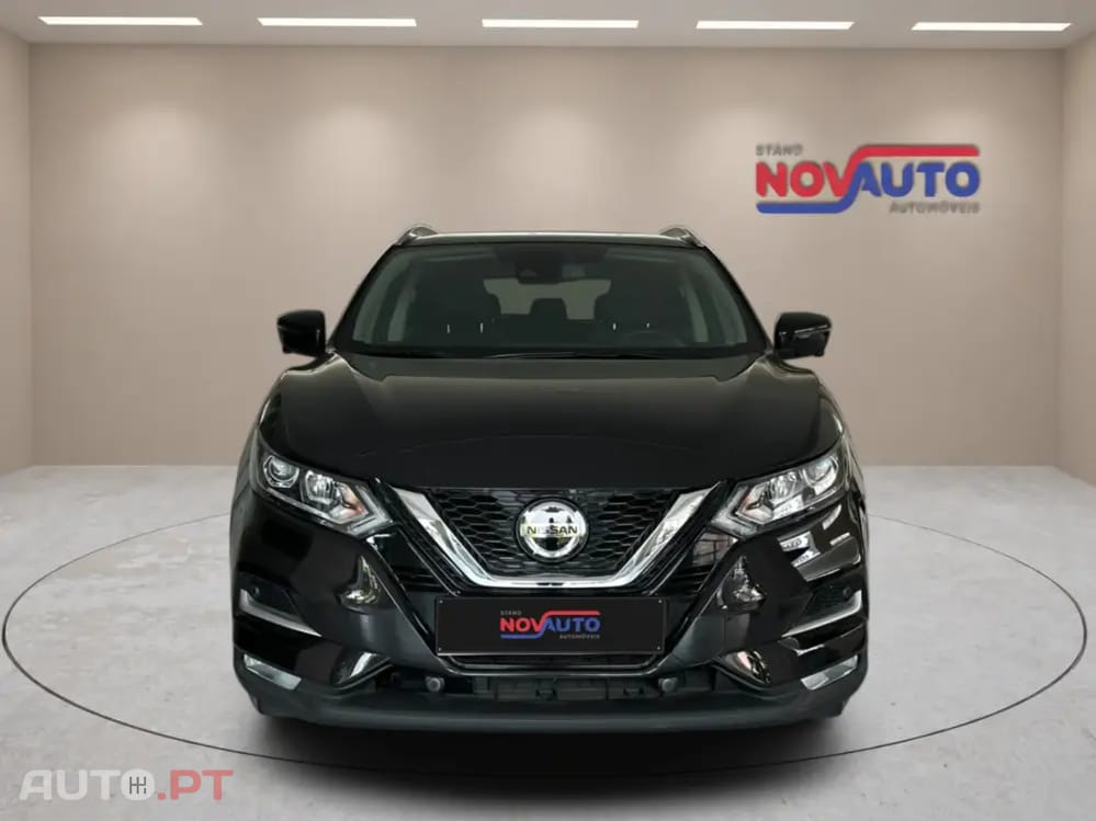 Nissan Qashqai 1.3 DIG-T N-Connecta J18