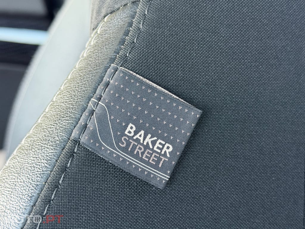 MINI Cooper One Baker Street