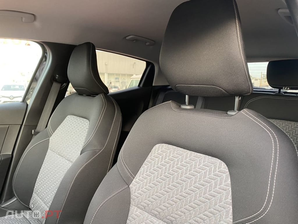 Renault Clio TCe 90 EQUILIBRE