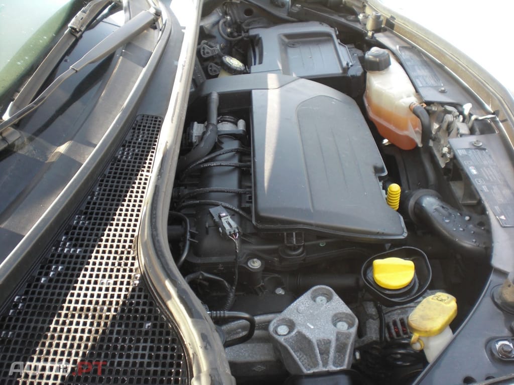 Renault Clio 1.2 16V Confort