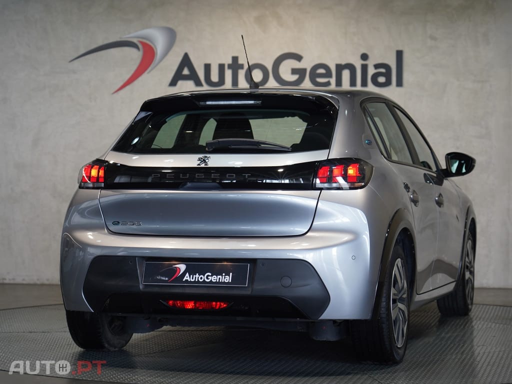 Peugeot E-208 50 kWh Active