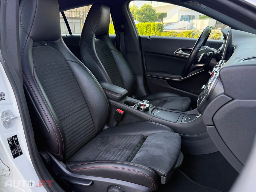 Mercedes-Benz CLA 200 (CDI) d 4Matic 7G-DCT AMG Line