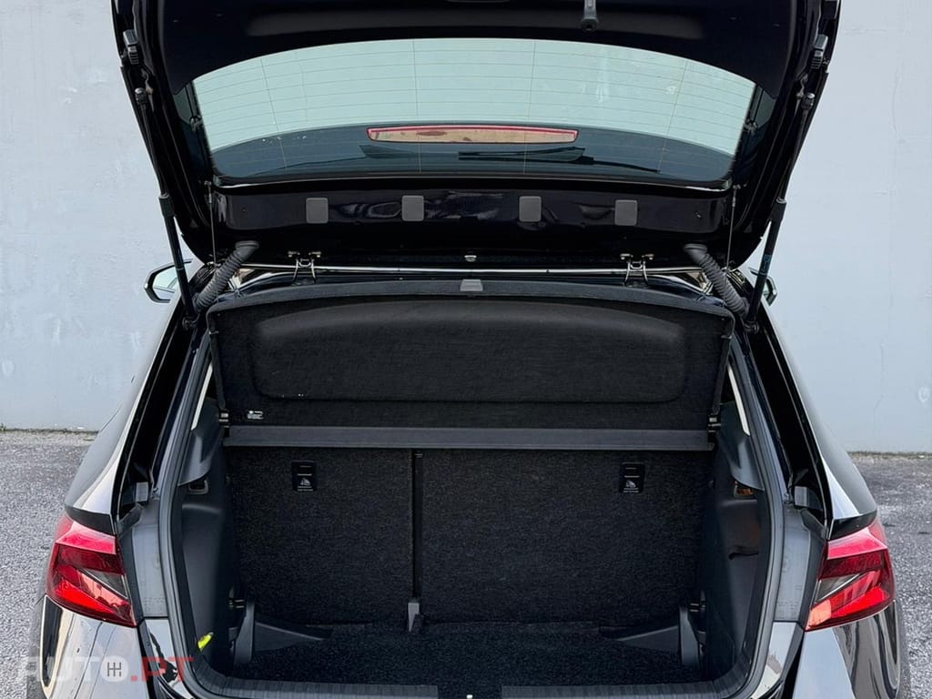 Skoda Fabia 1.0 MPI First Edition