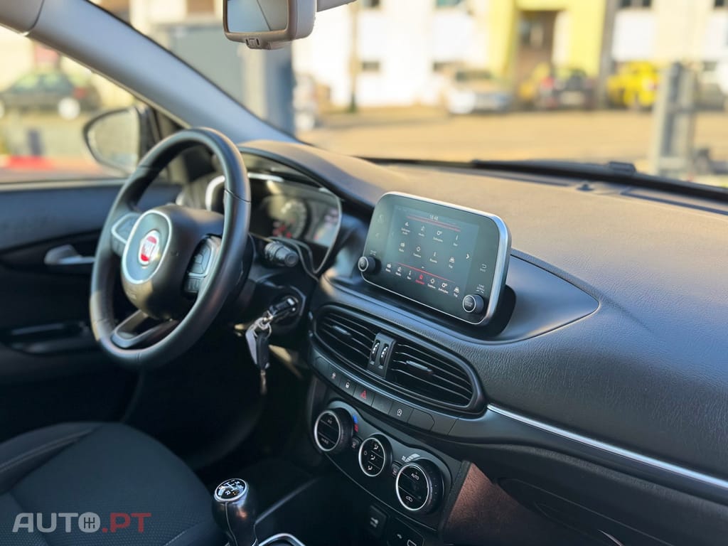 Fiat Tipo 1.3 M-Jet Lounge J17