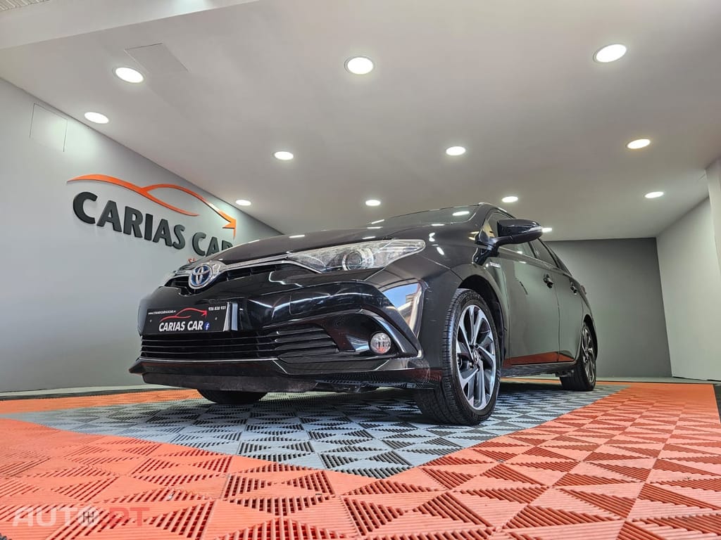 Toyota Auris Hybrid 1.8 HSD Exclusive