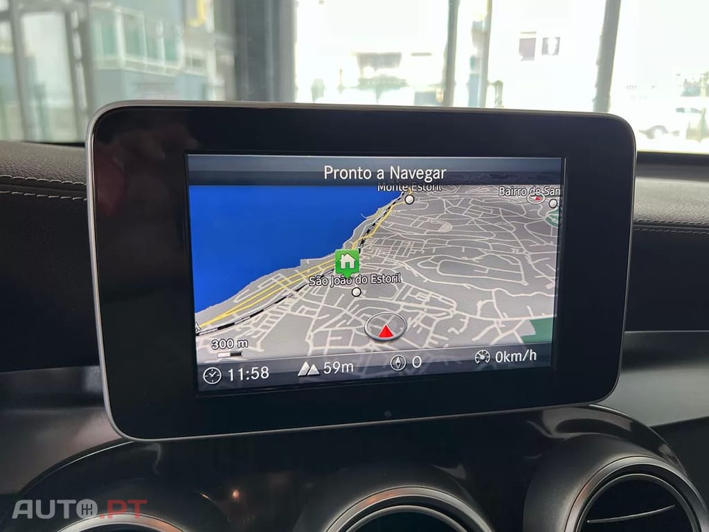 Mercedes-Benz GLC 220 D 4 MATIC