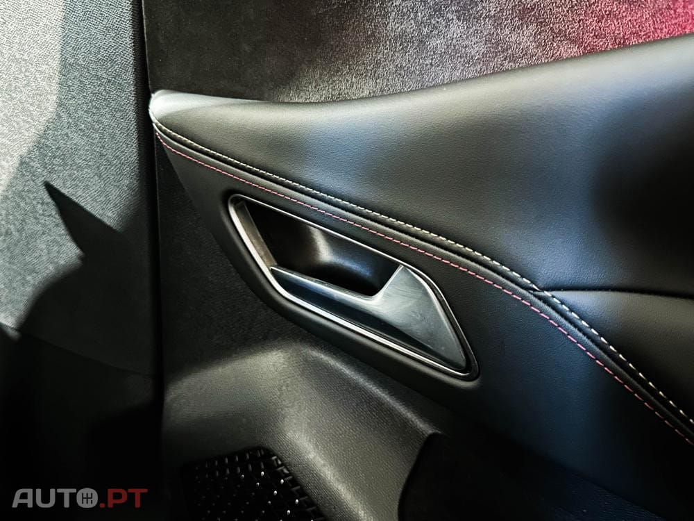 DS DS4 E-TENSE 225 PERFORMANCE LINE