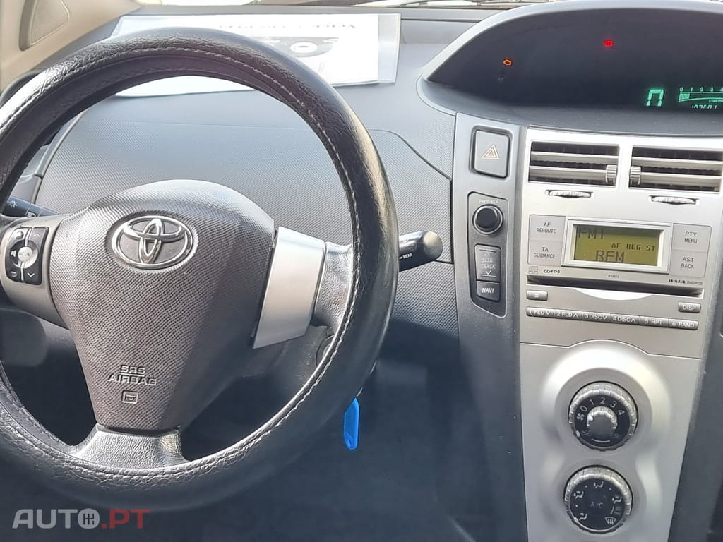 Toyota Yaris 1.0 VVT-i