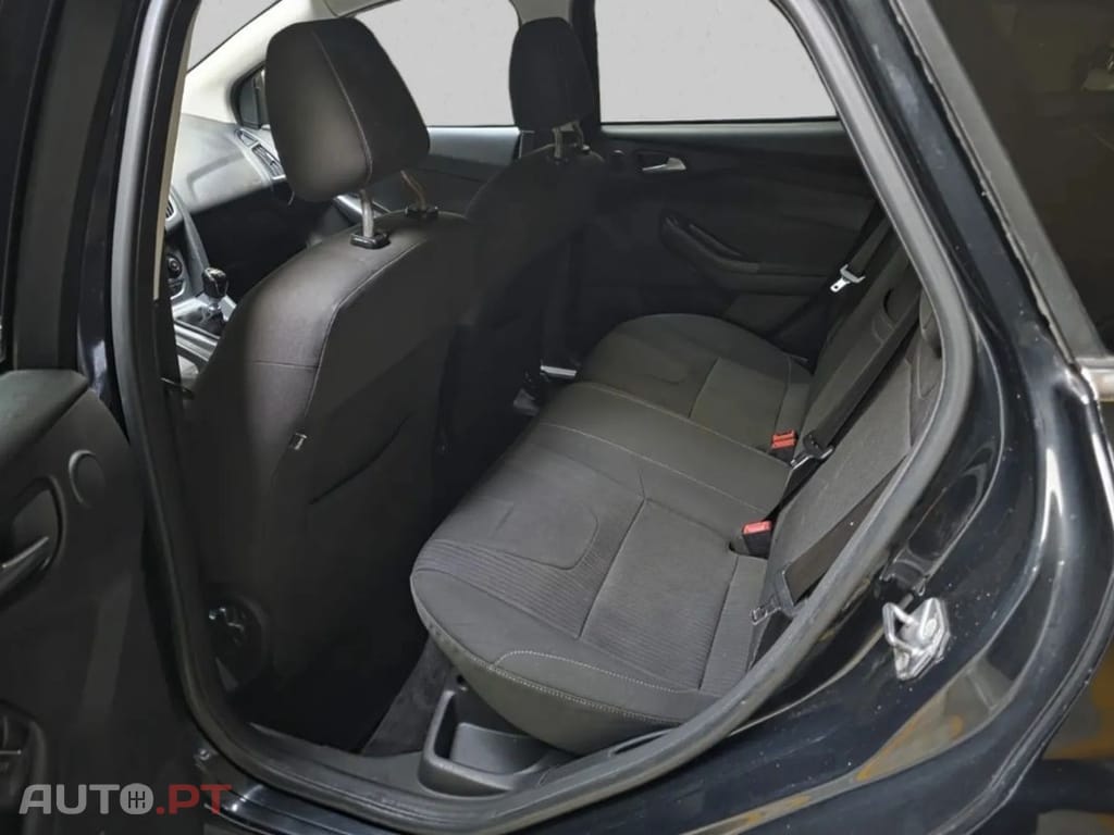 Ford Focus SW 1.6 TDCi DPF Titanium