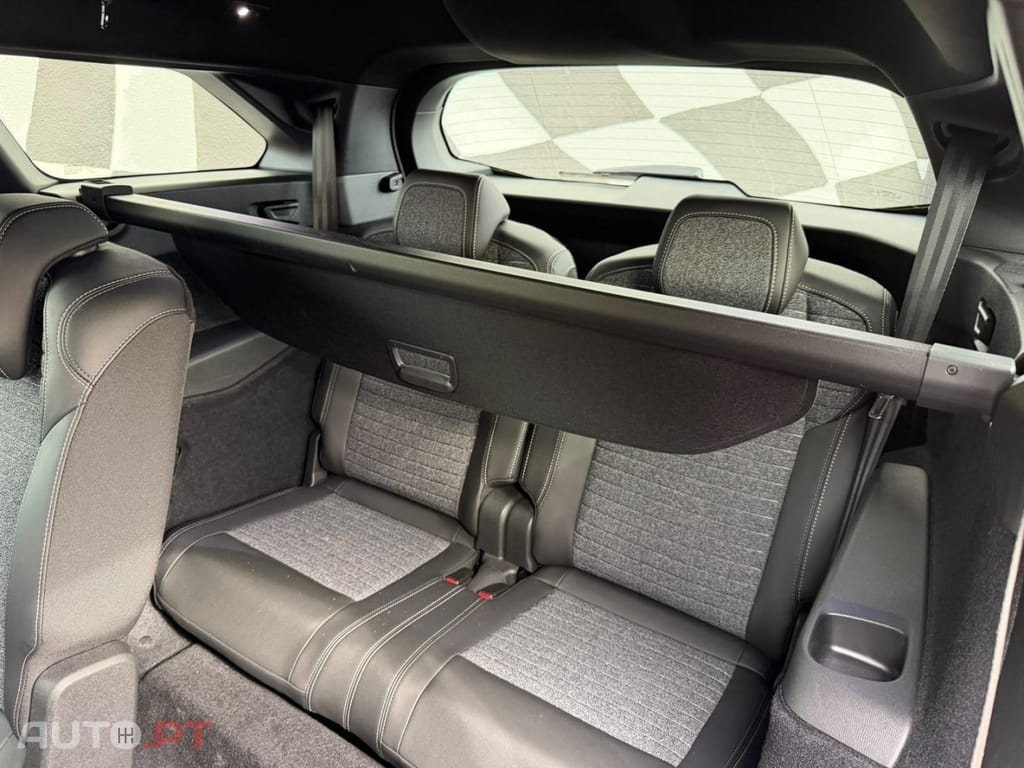 Peugeot 5008 e-DCS6 Allure