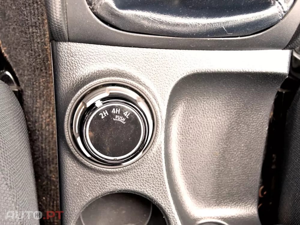 Mitsubishi L200 2.4 DI-D CD S.Cab 3L Instyle 4WD