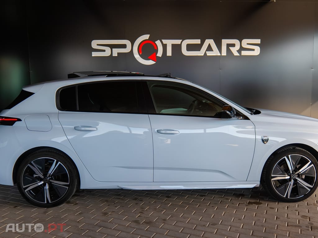 Peugeot 308 PureTech 130 EAT8 GT