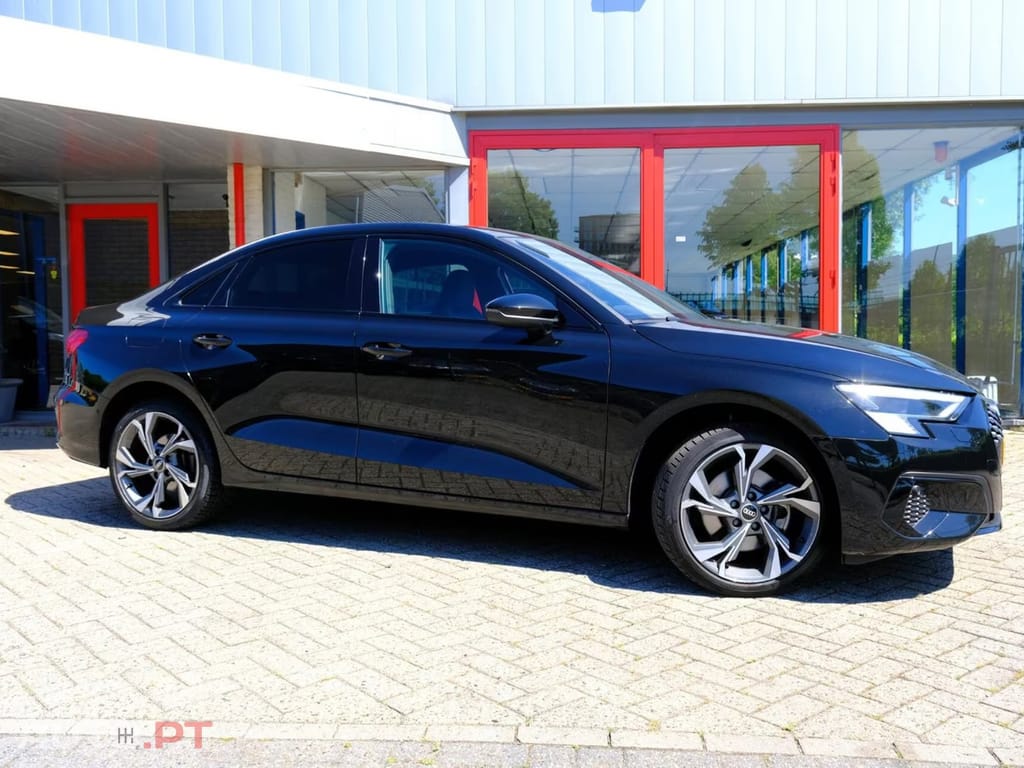 Audi A3 35 TFSI S line S tronic