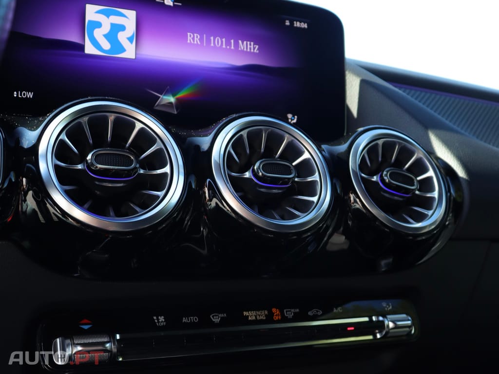 Mercedes-Benz GLA 180 d AMG Line