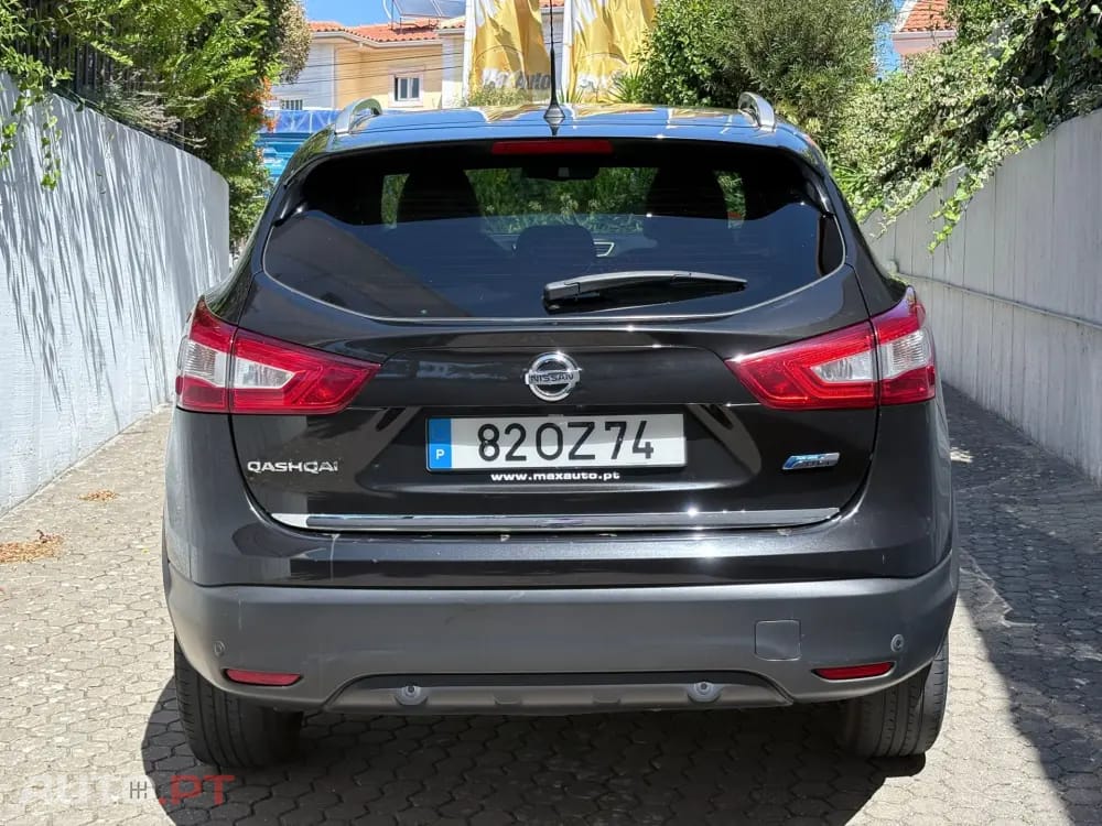 Nissan Qashqai 1.5 dCi Tekna Premium 17 Alcantara