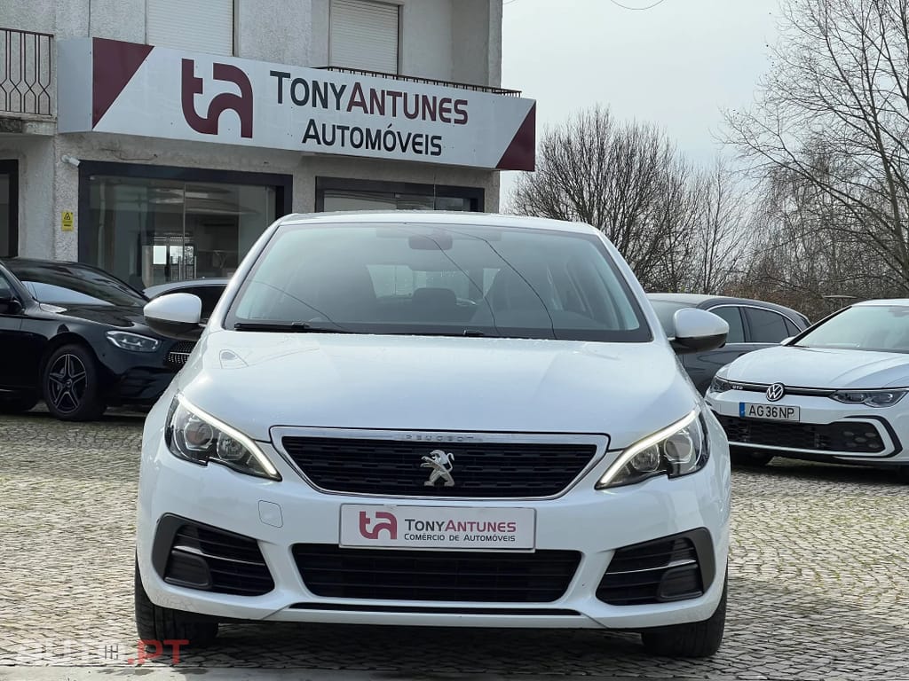 Peugeot 308 1.5 BlueHDi Business Line
