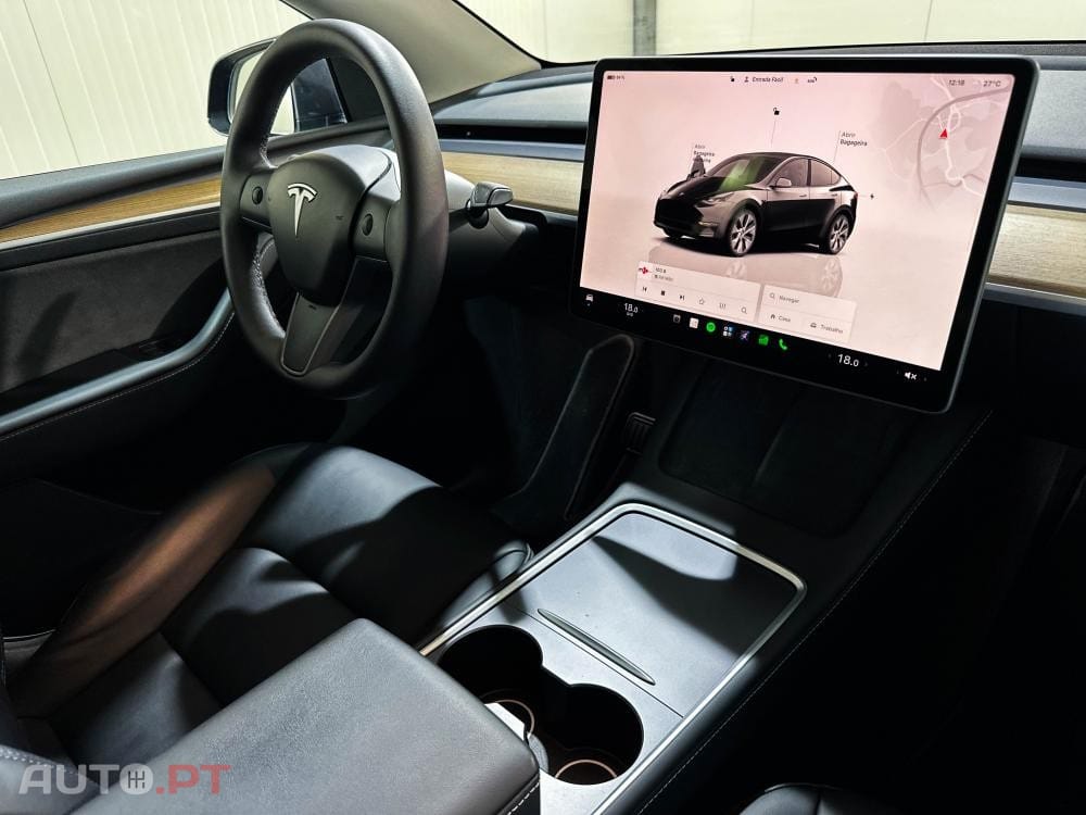Tesla Model Y Long Range Dual Motor AWD