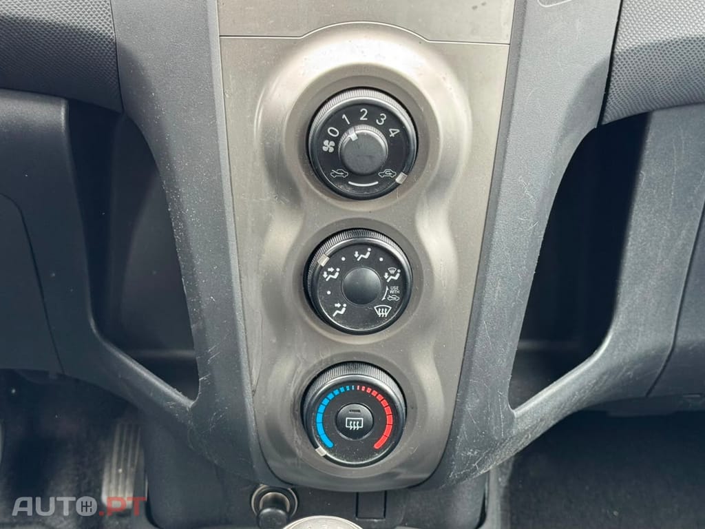 Toyota Yaris 3 PORTAS