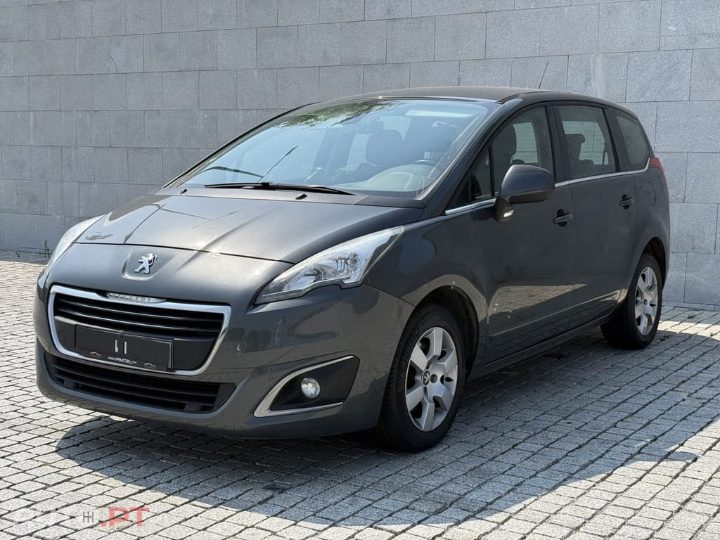 Peugeot 5008 1.2 PureTech Style