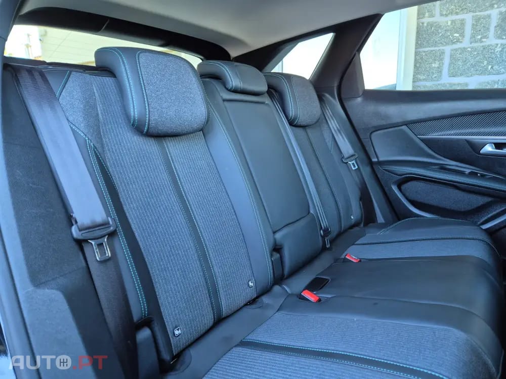 Peugeot 3008 1.5 BlueHDi Allure