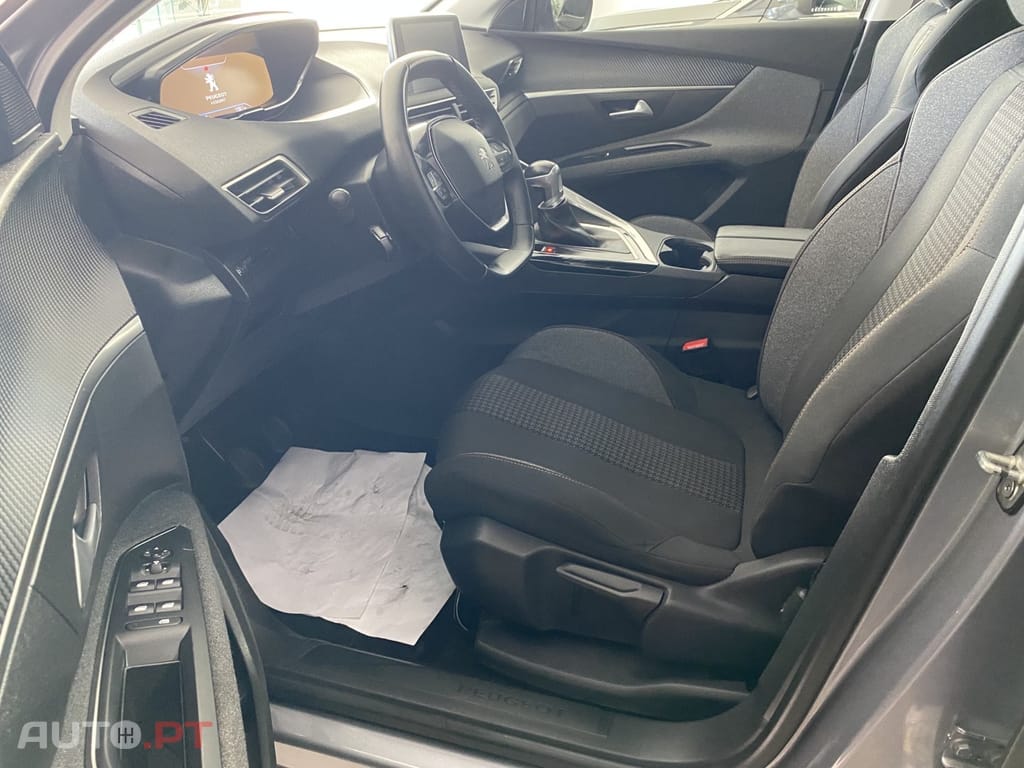 Peugeot 5008 1.5 BlueHDi Active Pack