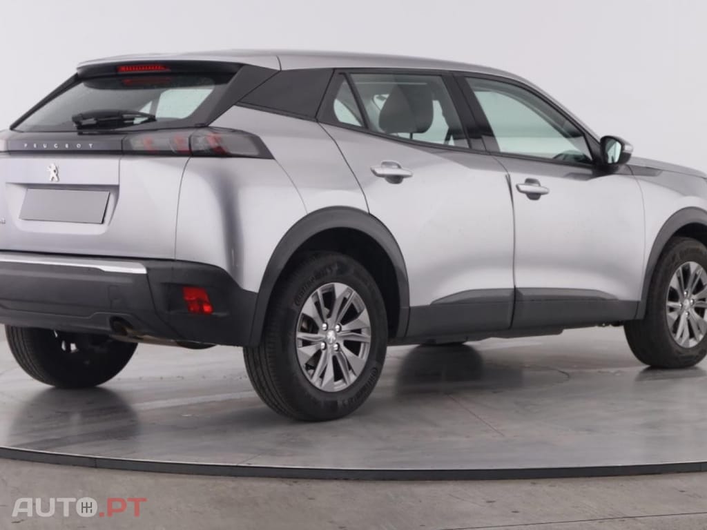 Peugeot 2008 1.2 PureTech Active Pack
