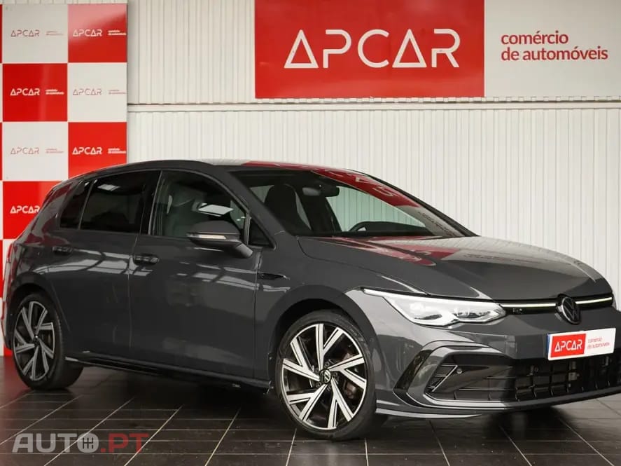 Volkswagen Golf 1.5 eTSI R-Line DSG