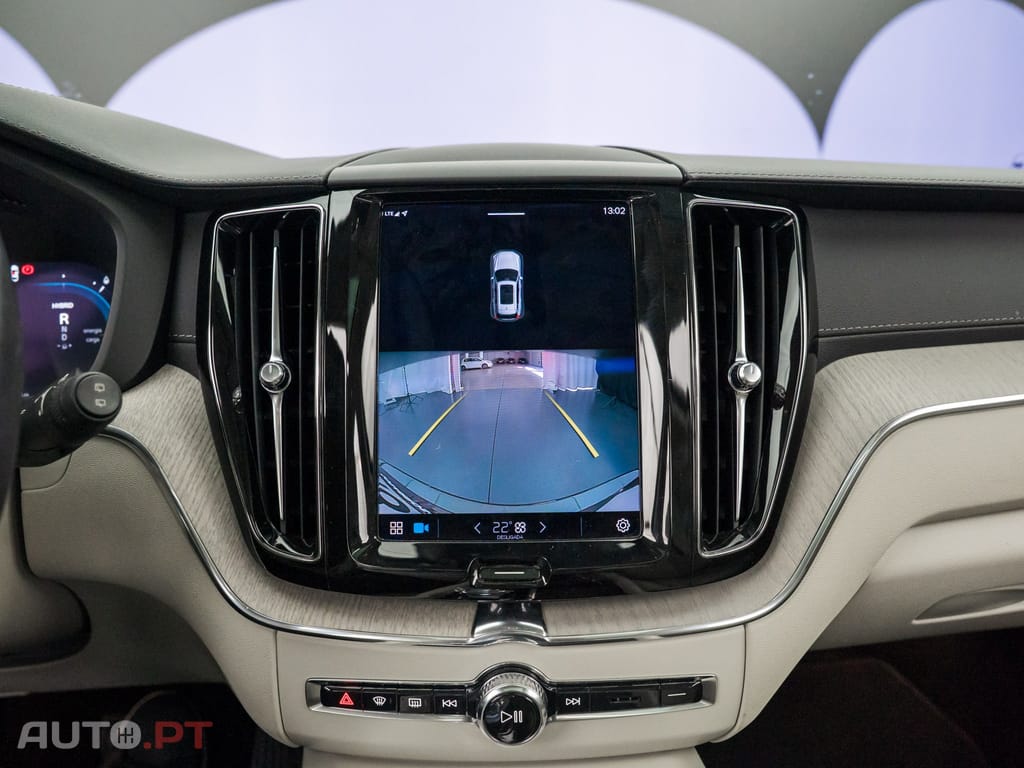 Volvo XC60 2.0 T6 PHEV Inscription AWD