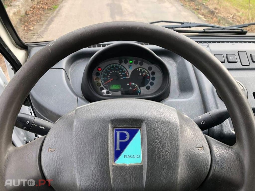 Piaggio Porter Benne