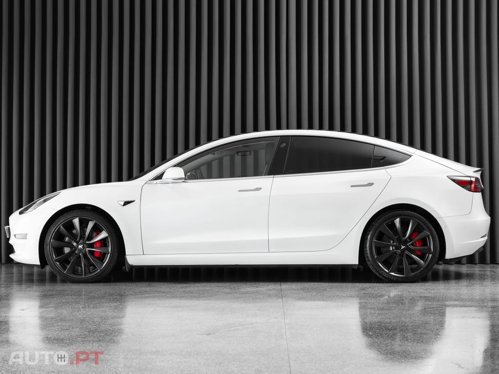 Tesla Model 3 Performance Dual Motor AWD