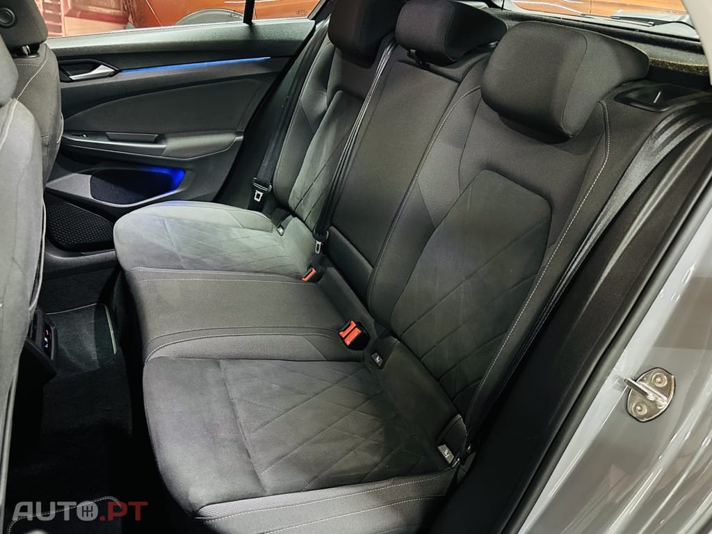 Volkswagen Golf 1.4 TSI e-Hybrid DSG